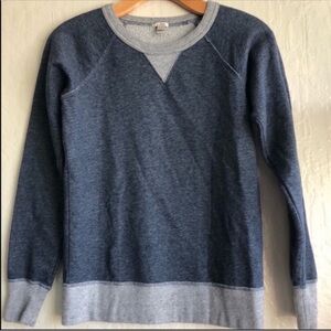 Crew denim inspired pullover sweater
Blue Size XXS